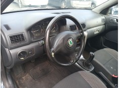 skoda octavia i combi (1u5) del año 2003 2