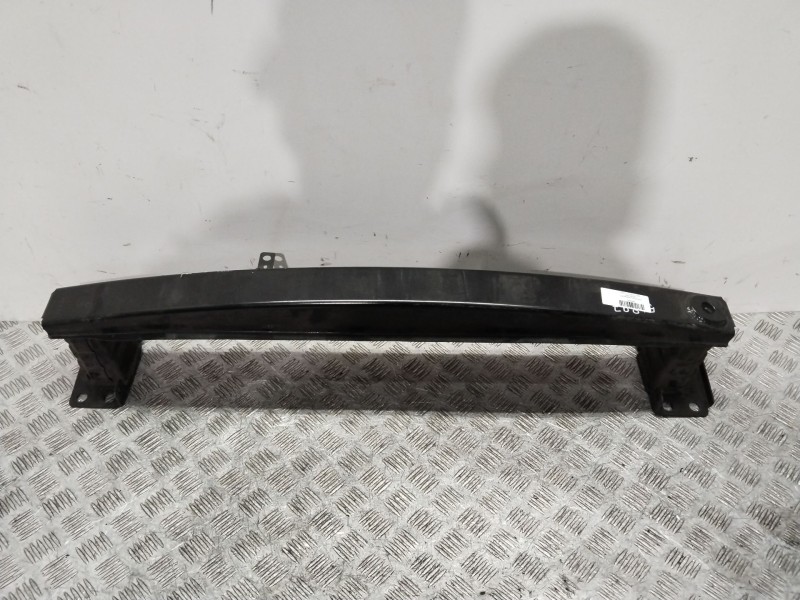 Recambio de refuerzo paragolpes delantero para seat toledo iv (kg3) 1.6 tdi referencia OEM IAM   