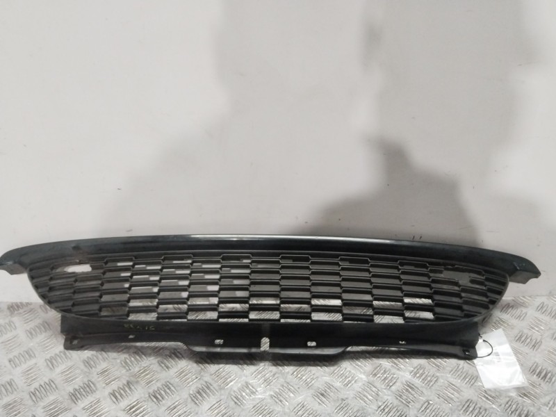 Recambio de rejilla delantera para mini mini (r56) cooper referencia OEM IAM 51110404122  