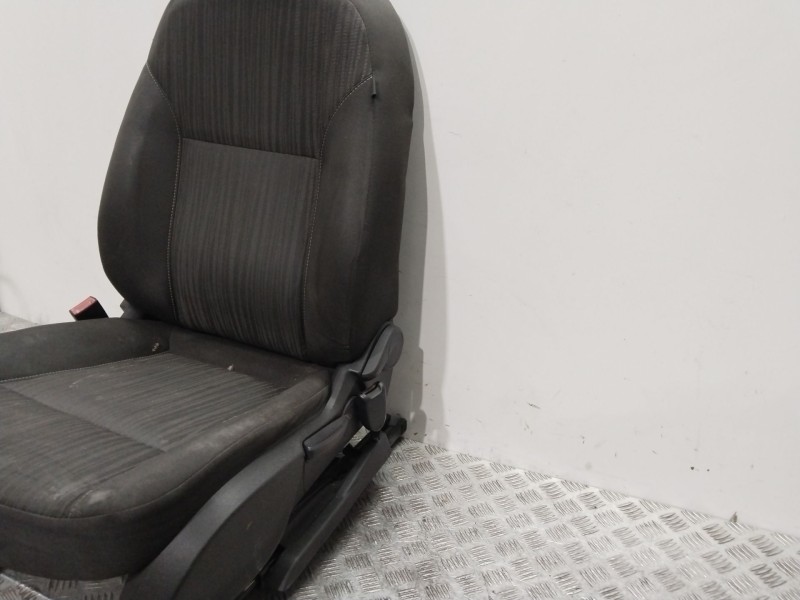 Recambio de asiento delantero izquierdo para opel astra h sedán (a04) 1.7 cdti (l69) referencia OEM IAM 13582213  