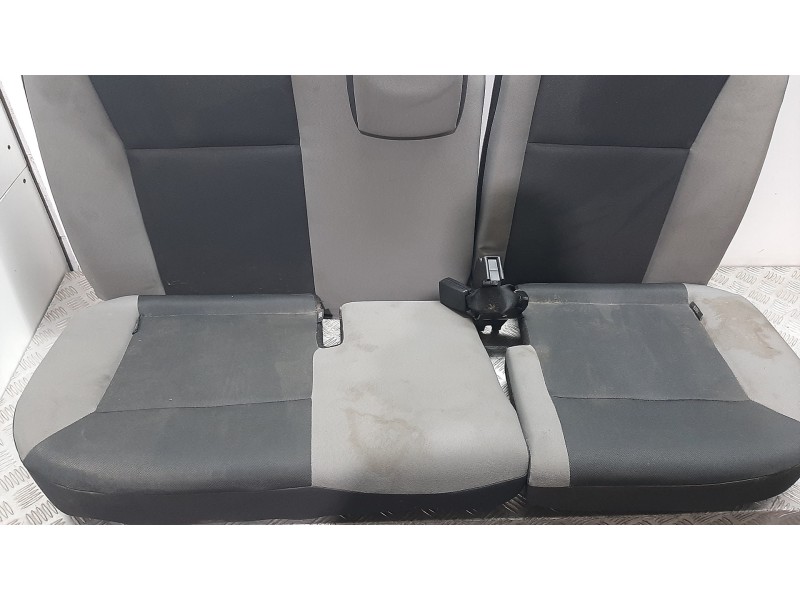 Recambio de asientos traseros para renault clio iii authentique referencia OEM IAM   