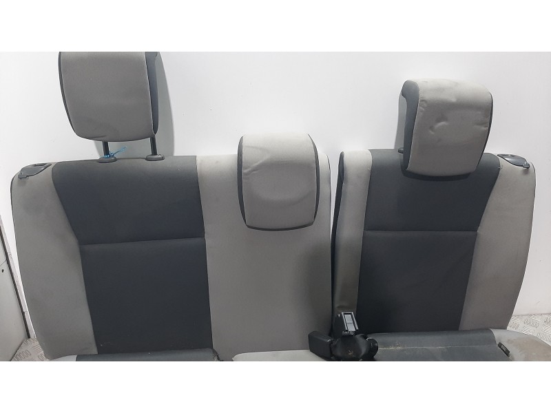 Recambio de asientos traseros para renault clio iii authentique referencia OEM IAM   
