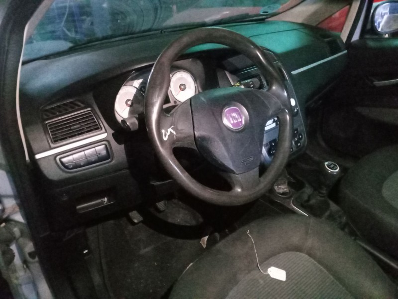 fiat linea (323_, 110_) del año 2008 fiat linea (323_, 110_) del año 2008