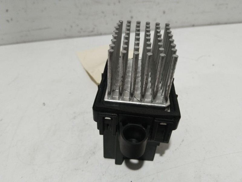 Recambio de resistencia calefaccion para opel astra h sedán (a04) 1.7 cdti (l69) referencia OEM IAM 13503201  