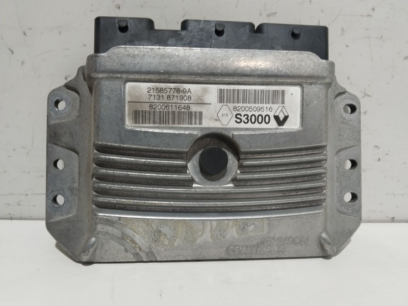 Recambio de centralita motor uce para renault scenic ii emotion referencia OEM IAM 8200611648 8200509516 