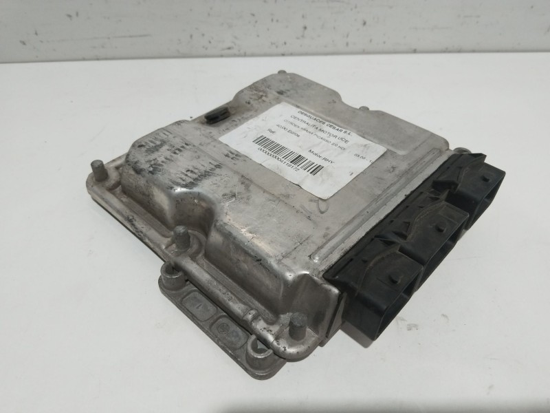 Recambio de centralita motor uce para citroën xsara picasso 2.0 hdi referencia OEM IAM   