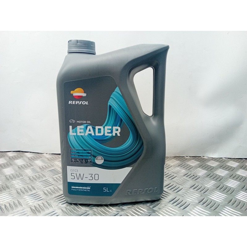 Recambio de aceite 5w-30 para material nuevo referencia OEM IAM REPSOLLEADER REPSOL LEADER 