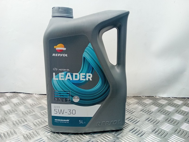 Recambio de aceite 5w-30 para material nuevo referencia OEM IAM REPSOLLEADER REPSOL LEADER 