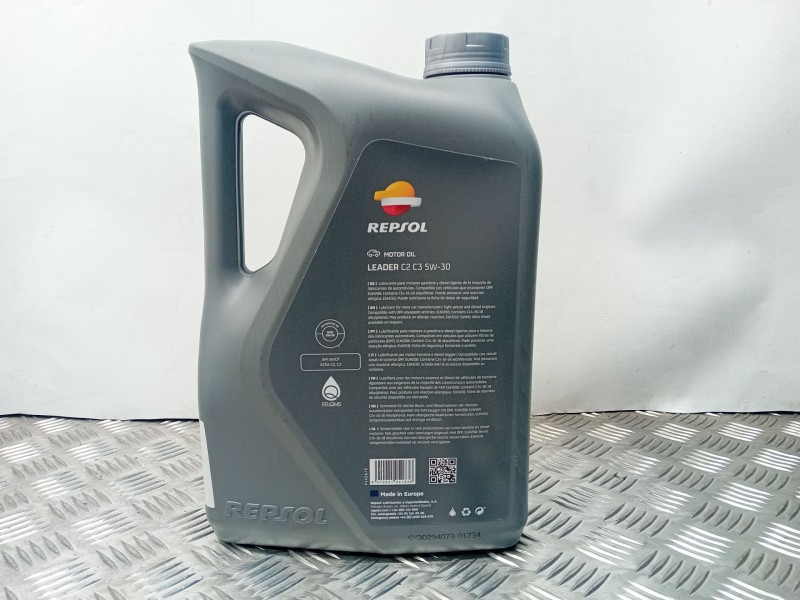 Recambio de aceite 5w-30 para material nuevo referencia OEM IAM REPSOLLEADER REPSOL LEADER 