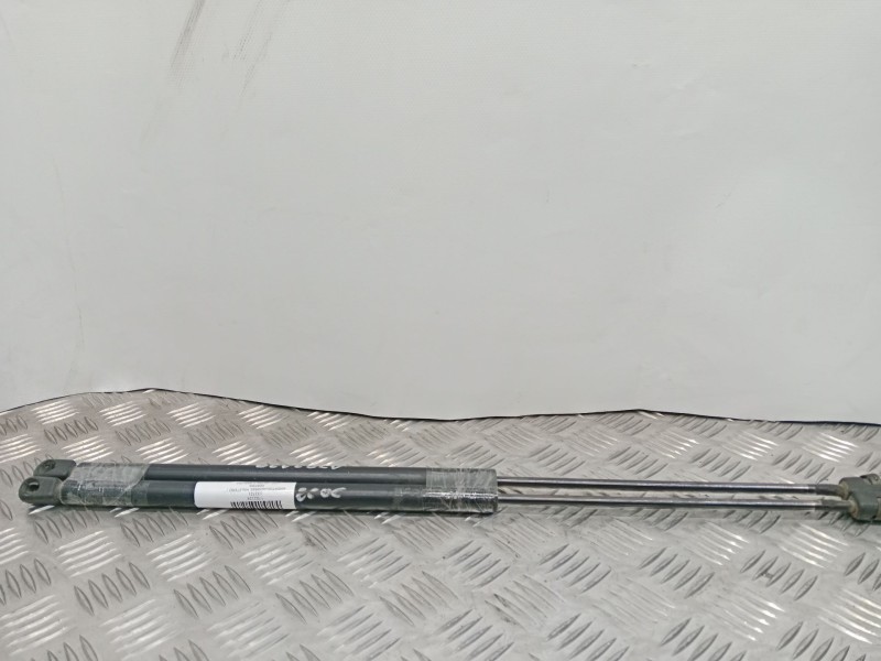Recambio de amortiguadores maletero / porton para opel astra f berlina gl referencia OEM IAM 132721  