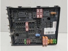 Recambio de caja reles / fusibles para skoda octavia berlina (1z3) elegance referencia OEM IAM 1K0937124K  