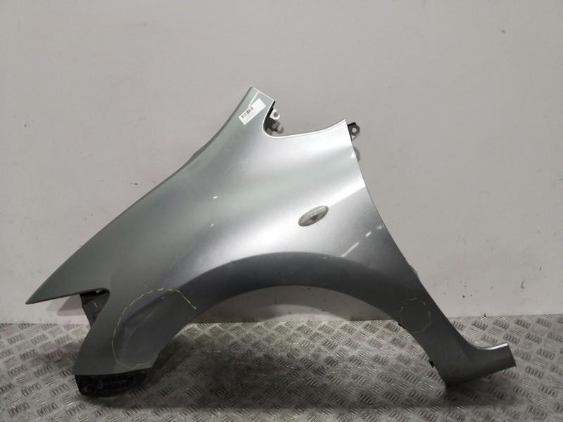 Recambio de aleta delantera izquierda para toyota auris (_e15_) 1.6 (zre151_) referencia OEM IAM 5380202100  GRIS