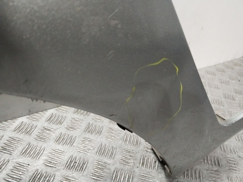 Recambio de aleta delantera izquierda para toyota auris (_e15_) 1.6 (zre151_) referencia OEM IAM 5380202100  GRIS