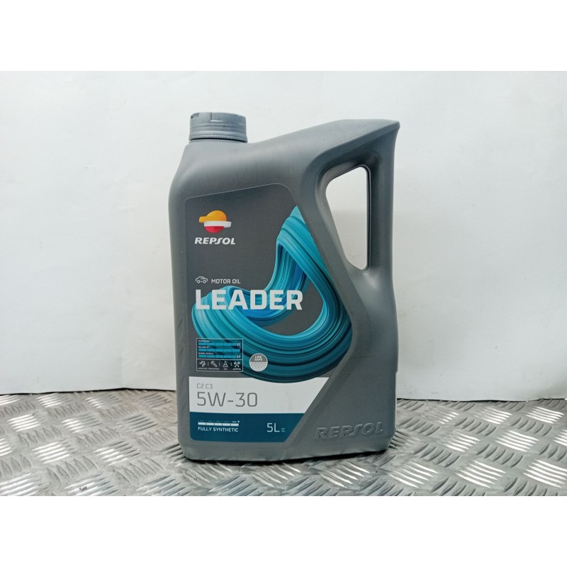 Recambio de aceite 5w-30 para material nuevo referencia OEM IAM REPSOLLEADER REPSOL LEADER 