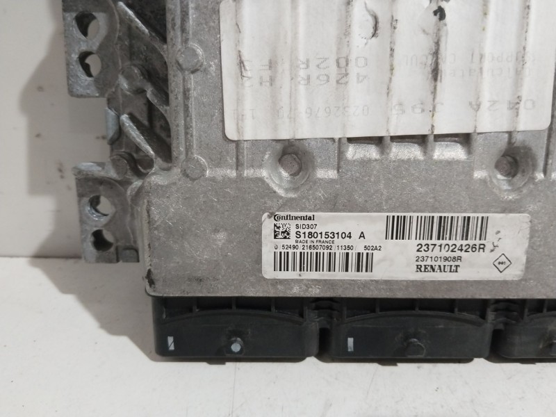 Recambio de centralita motor uce para renault scenic iii expression referencia OEM IAM 237102426R  