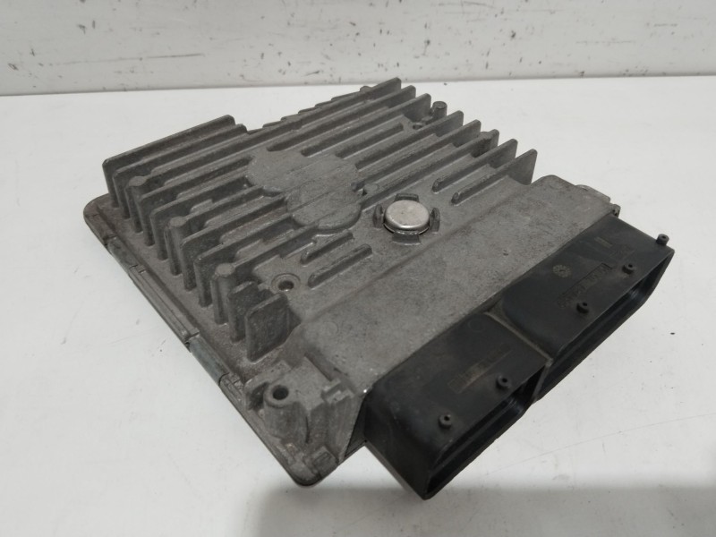 Recambio de centralita motor uce para seat altea xl (5p5) reference ecomotive referencia OEM IAM 03L906023LF  5WP42915AA