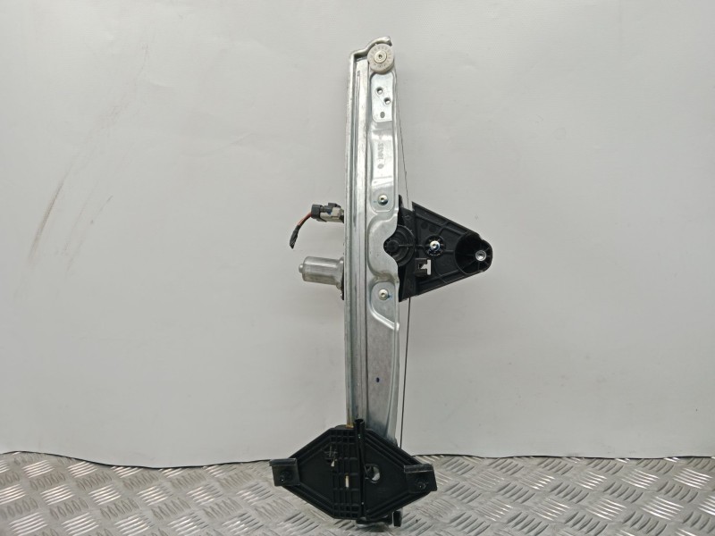 Recambio de elevalunas delantero izquierdo para dacia sandero ii 1.0 tce 90 gpf referencia OEM IAM 807212698R  