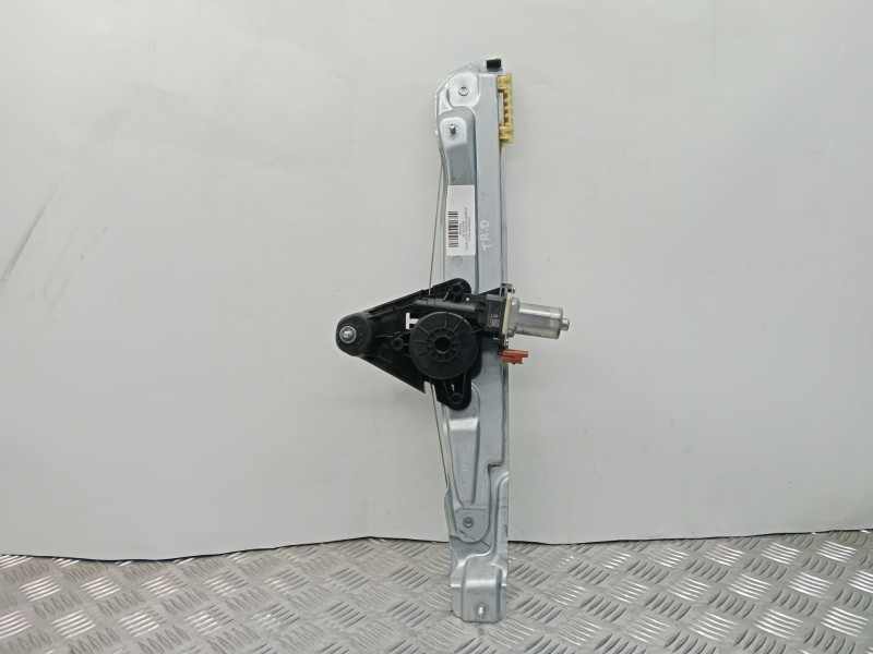 Recambio de elevalunas trasero derecho para dacia sandero ii 1.0 tce 90 gpf referencia OEM IAM 827201979R  