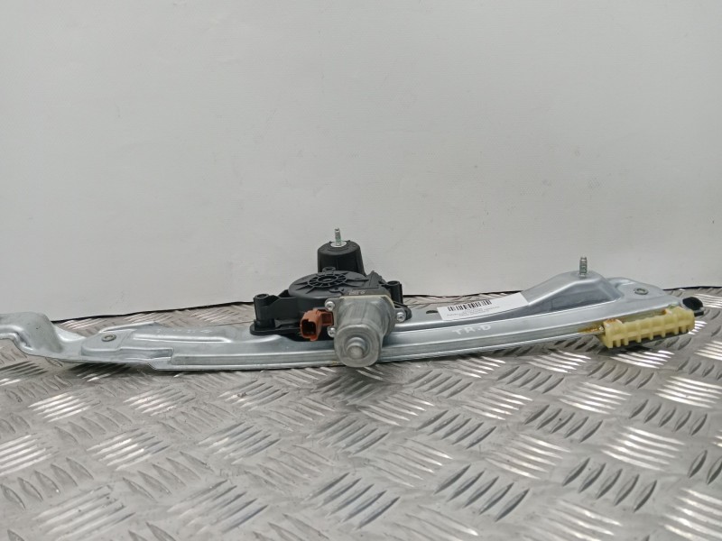 Recambio de elevalunas trasero derecho para dacia sandero ii 1.0 tce 90 gpf referencia OEM IAM 827201979R  