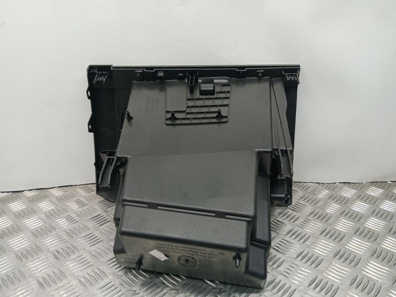 Recambio de guantera para dacia sandero ii 1.0 tce 90 gpf referencia OEM IAM 682523993R  