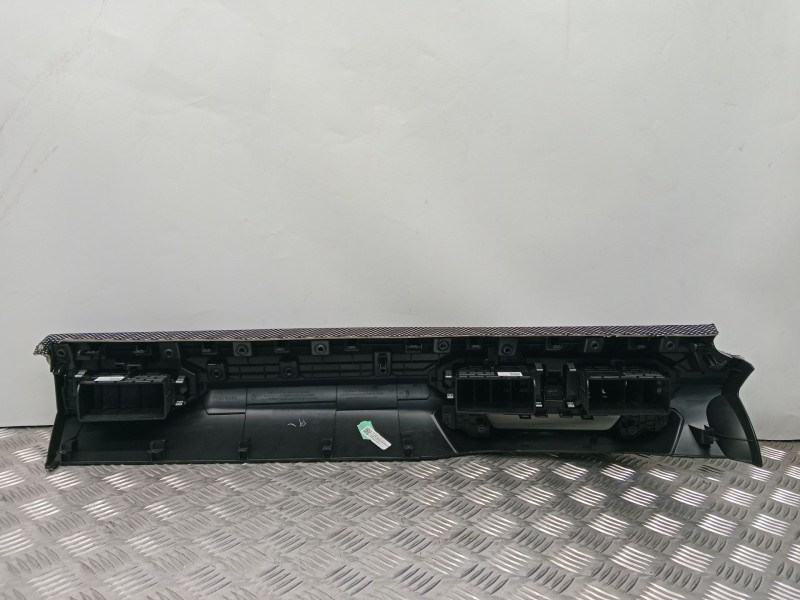 Recambio de rejilla aireadora para dacia sandero ii 1.0 tce 90 gpf referencia OEM IAM 683102674R  