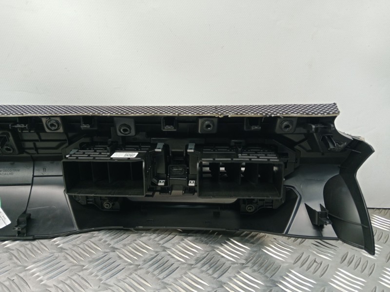 Recambio de rejilla aireadora para dacia sandero ii 1.0 tce 90 gpf referencia OEM IAM 683102674R  