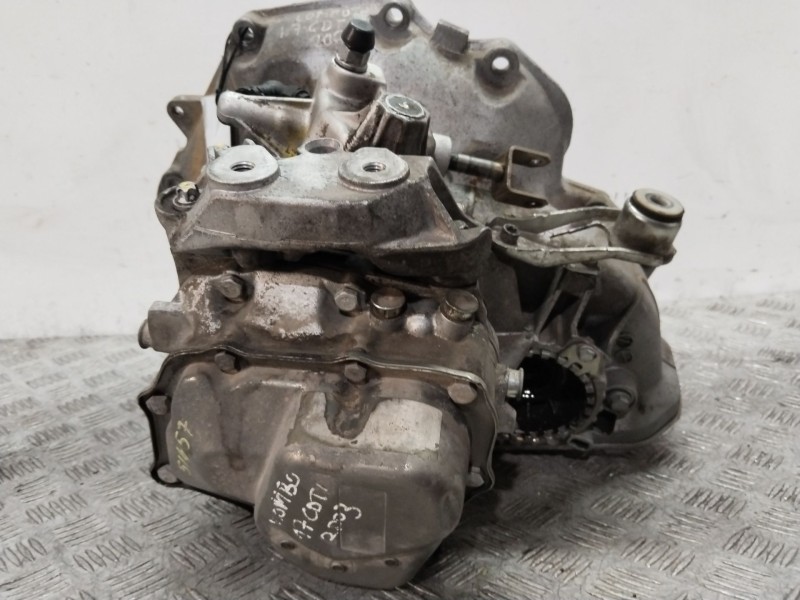 Recambio de caja cambios para opel meriva a monospace (x03) 1.7 cdti (e75) referencia OEM IAM 55351138  