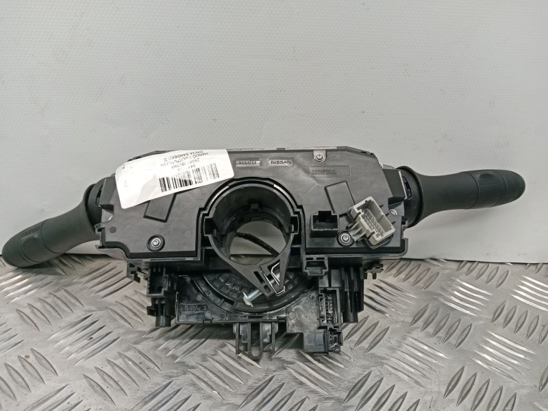 Recambio de mando multifuncion para dacia sandero ii 1.0 tce 90 gpf referencia OEM IAM 255670975RA  