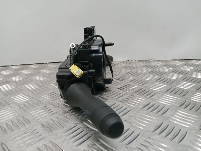 Recambio de mando multifuncion para dacia sandero ii 1.0 tce 90 gpf referencia OEM IAM 255670975RA  