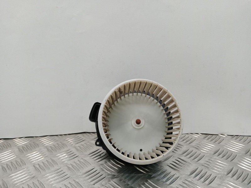 Recambio de motor calefaccion para dacia sandero ii 1.0 tce 90 gpf referencia OEM IAM M01163606680  