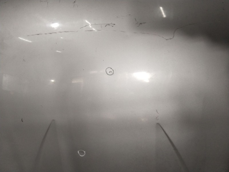 Recambio de capot para dacia sandero ambiance referencia OEM IAM 6001551793  PLATA