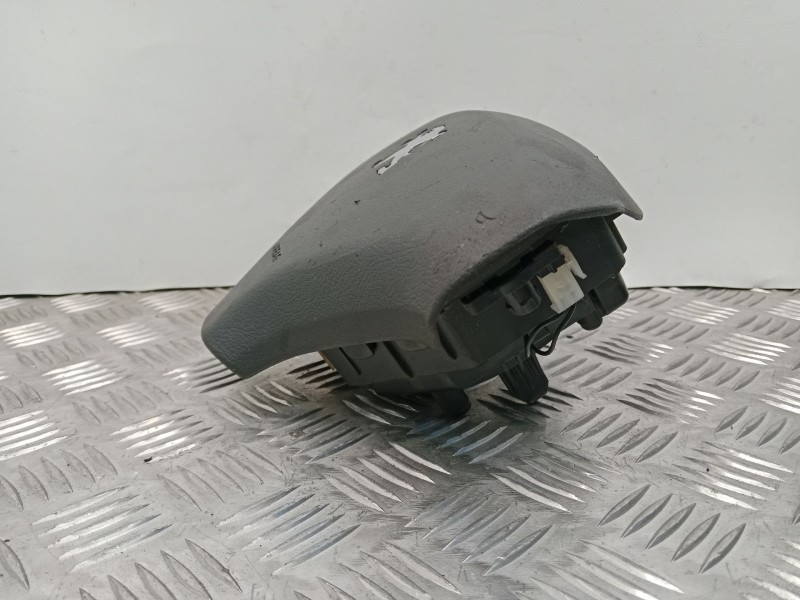 Recambio de airbag delantero izquierdo para peugeot 5008 (0u_, 0e_) 1.6 hdi referencia OEM IAM 96845302ZE  