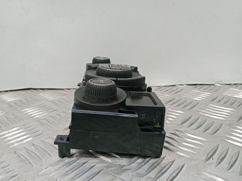 Recambio de mando calefaccion / aire acondicionado para peugeot 5008 (0u_, 0e_) 1.6 hdi referencia OEM IAM 96738323XT  