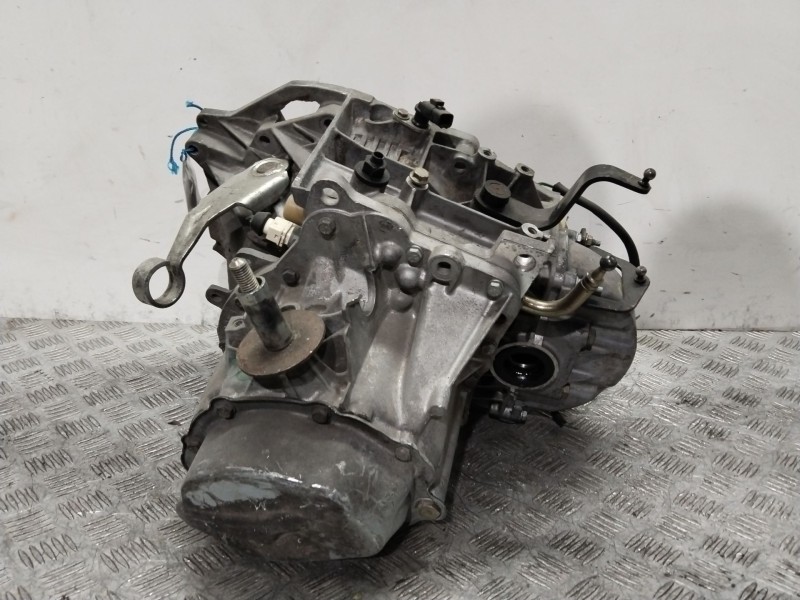 Recambio de caja cambios para citroën xsara berlina 2.0 hdi vivace (66kw) referencia OEM IAM 20TD25  