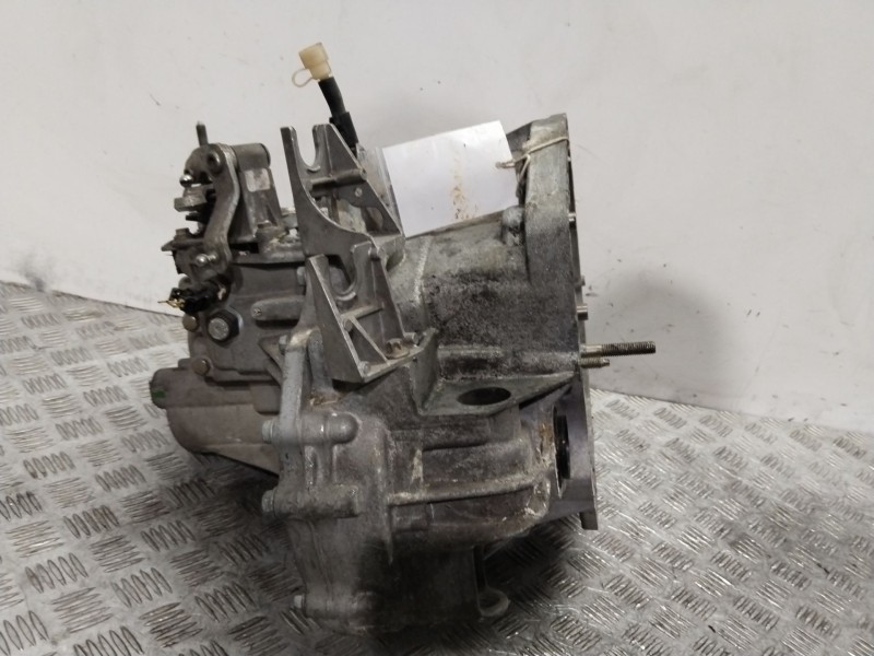 Recambio de caja cambios para renault scenic ii confort dynamique referencia OEM IAM ND0002  
