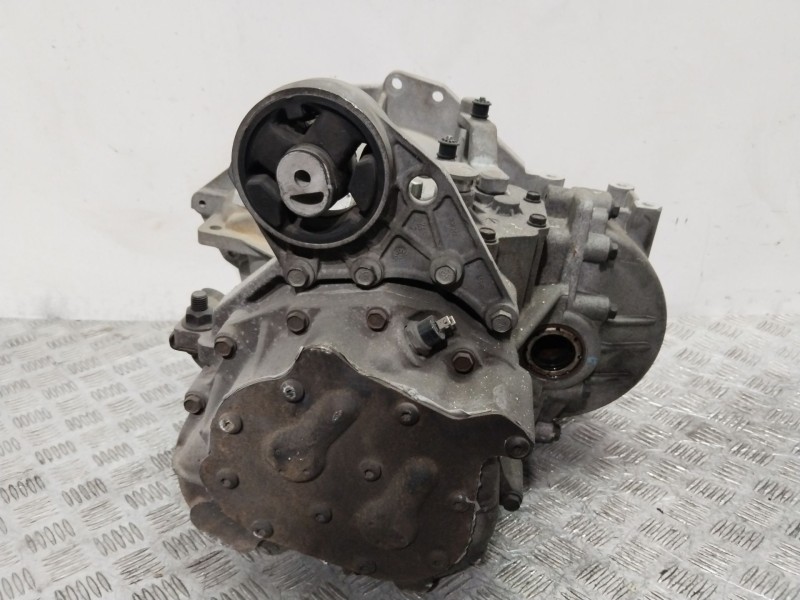 Recambio de caja cambios para chrysler voyager (rg) 2.5 crd lx referencia OEM IAM P04641928AF  