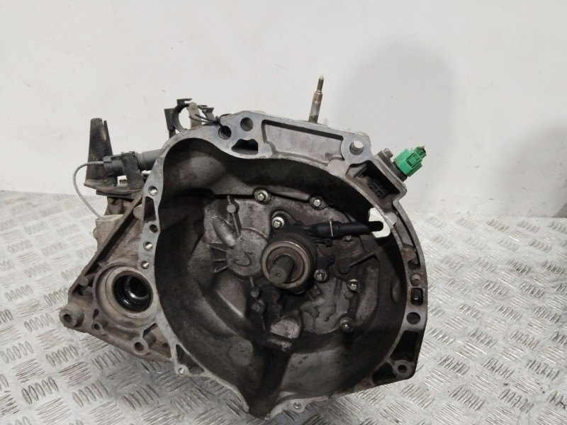 Recambio de caja cambios para nissan micra iii (k12) 1.2 16v referencia OEM IAM JH3103  