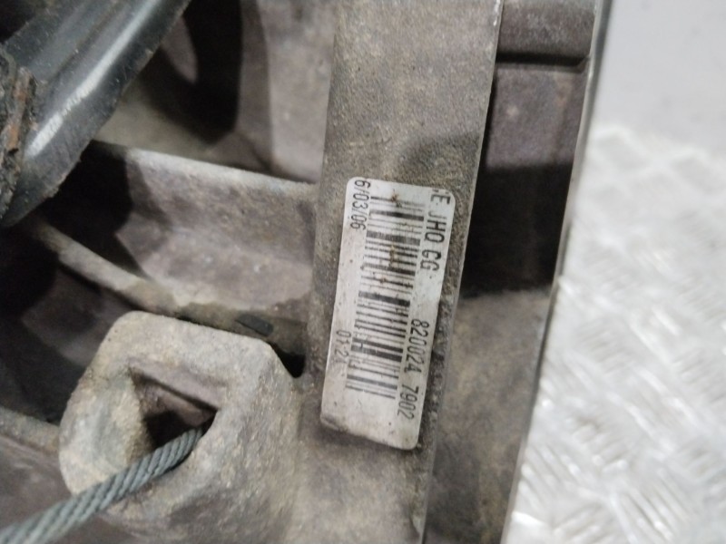 Recambio de caja cambios para nissan micra iii (k12) 1.2 16v referencia OEM IAM JH3103  