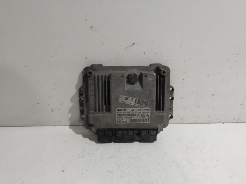 Recambio de centralita motor uce para peugeot 206 berlina x-line referencia OEM IAM 0281011783  9656709780