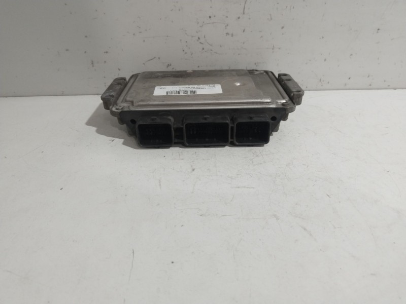 Recambio de centralita motor uce para peugeot 206 berlina x-line referencia OEM IAM 0281011783  9656709780