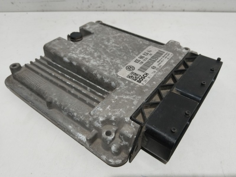Recambio de centralita motor uce para seat leon (1p1) reference referencia OEM IAM 03E906033L  0281011730