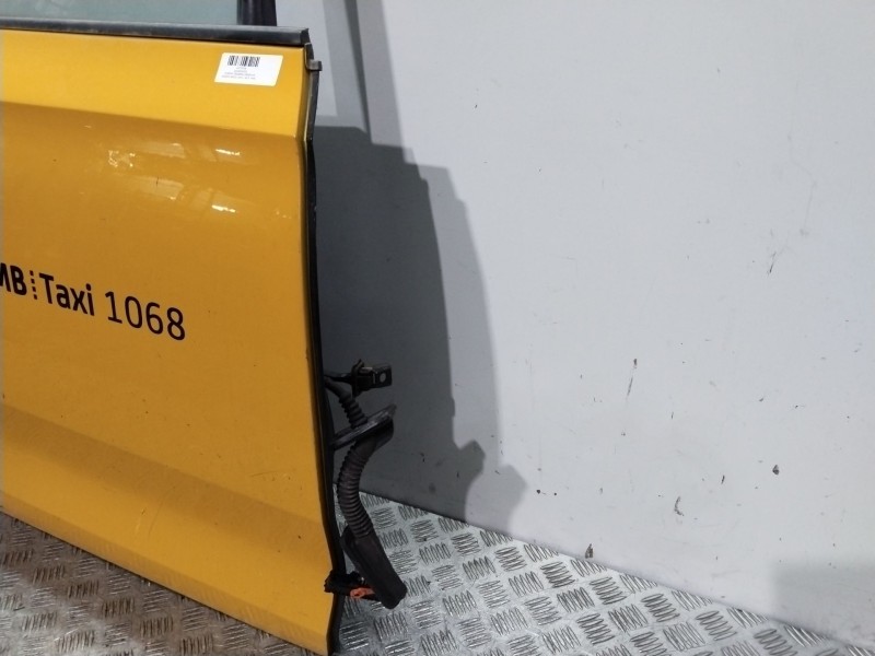 Recambio de puerta trasera derecha para skoda rapid (nh3, nk3, nk6) 1.6 tdi referencia OEM IAM 60U833055  