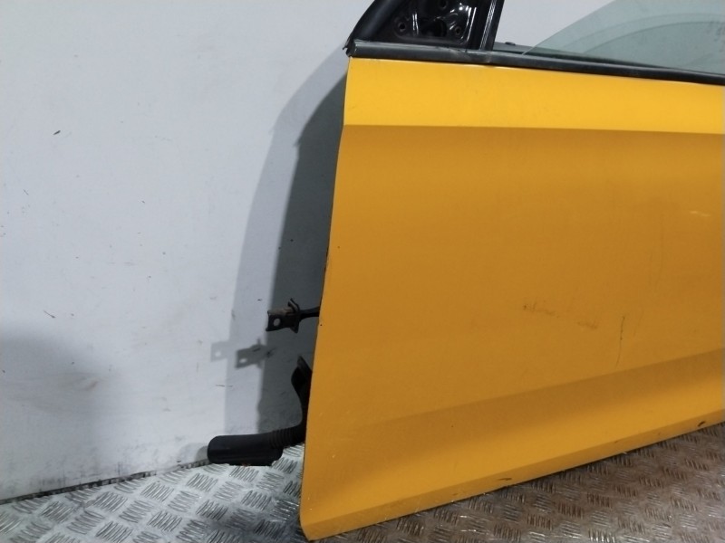 Recambio de puerta delantera izquierda para skoda rapid (nh3, nk3, nk6) 1.6 tdi referencia OEM IAM 60U831055  