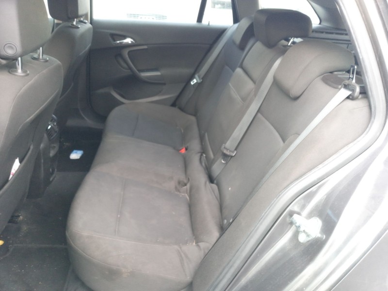 opel insignia a sports tourer (g09) del año 2009