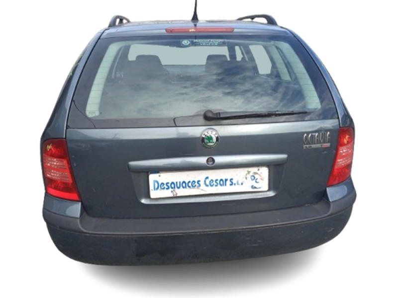 skoda octavia i combi (1u5) del año 2003 skoda octavia i combi (1u5) del año 2003