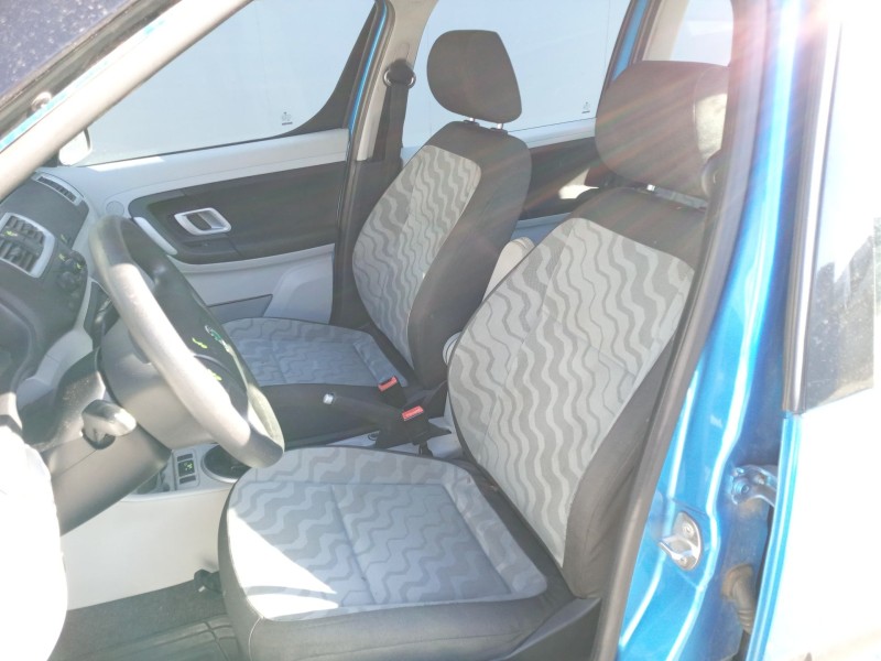 skoda roomster (5j7) del año 2007