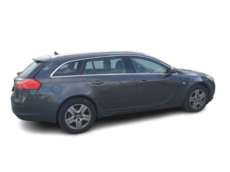 opel insignia a sports tourer (g09) del año 2009