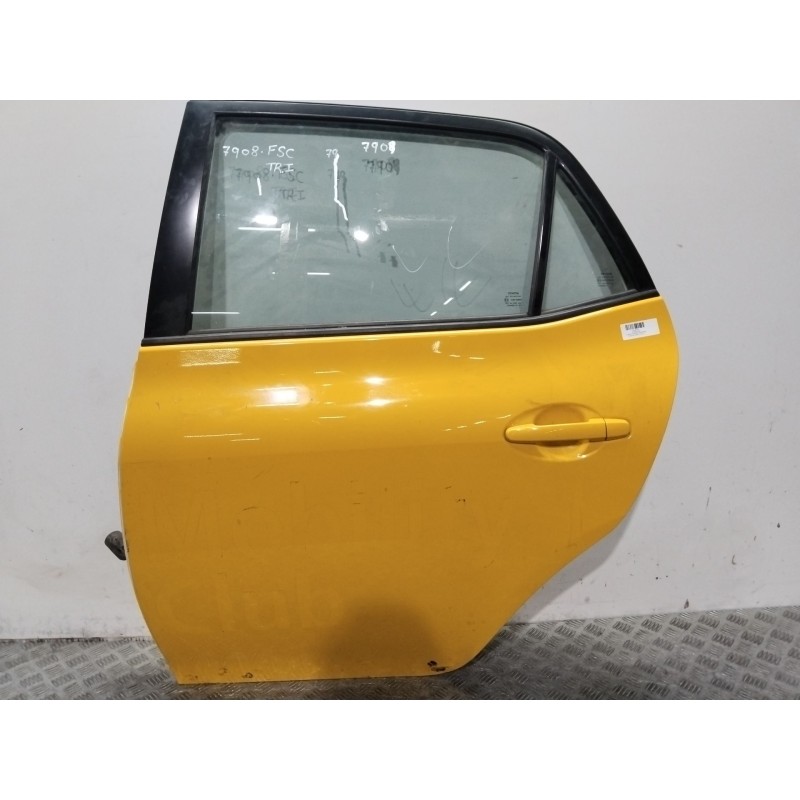 Recambio de puerta trasera izquierda para toyota auris (_e15_) 2.0 d-4d (ade150_) referencia OEM IAM 6700402260  