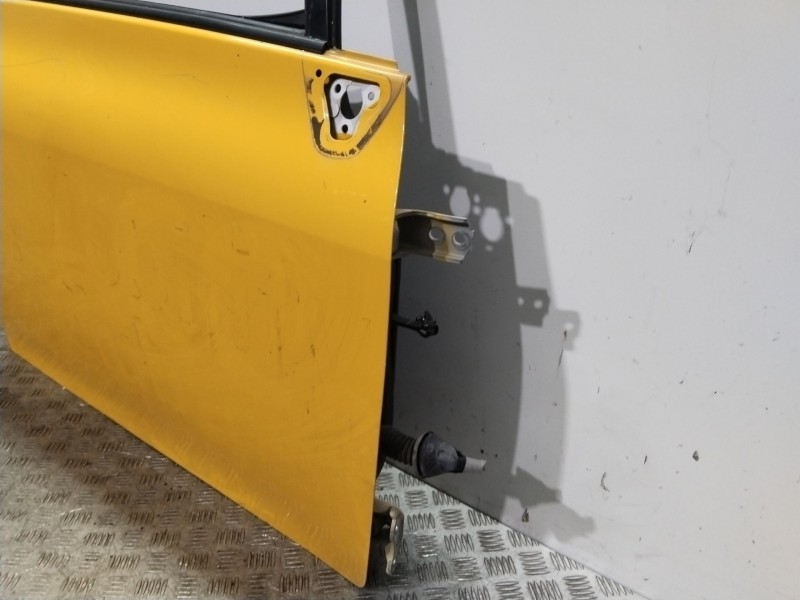 Recambio de puerta delantera derecha para toyota auris (_e15_) 2.0 d-4d (ade150_) referencia OEM IAM 6700102260  