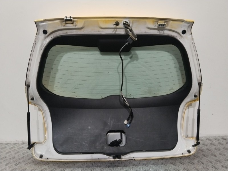 Recambio de porton trasero para toyota auris (_e15_) 2.0 d-4d (ade150_) referencia OEM IAM 6700502110  